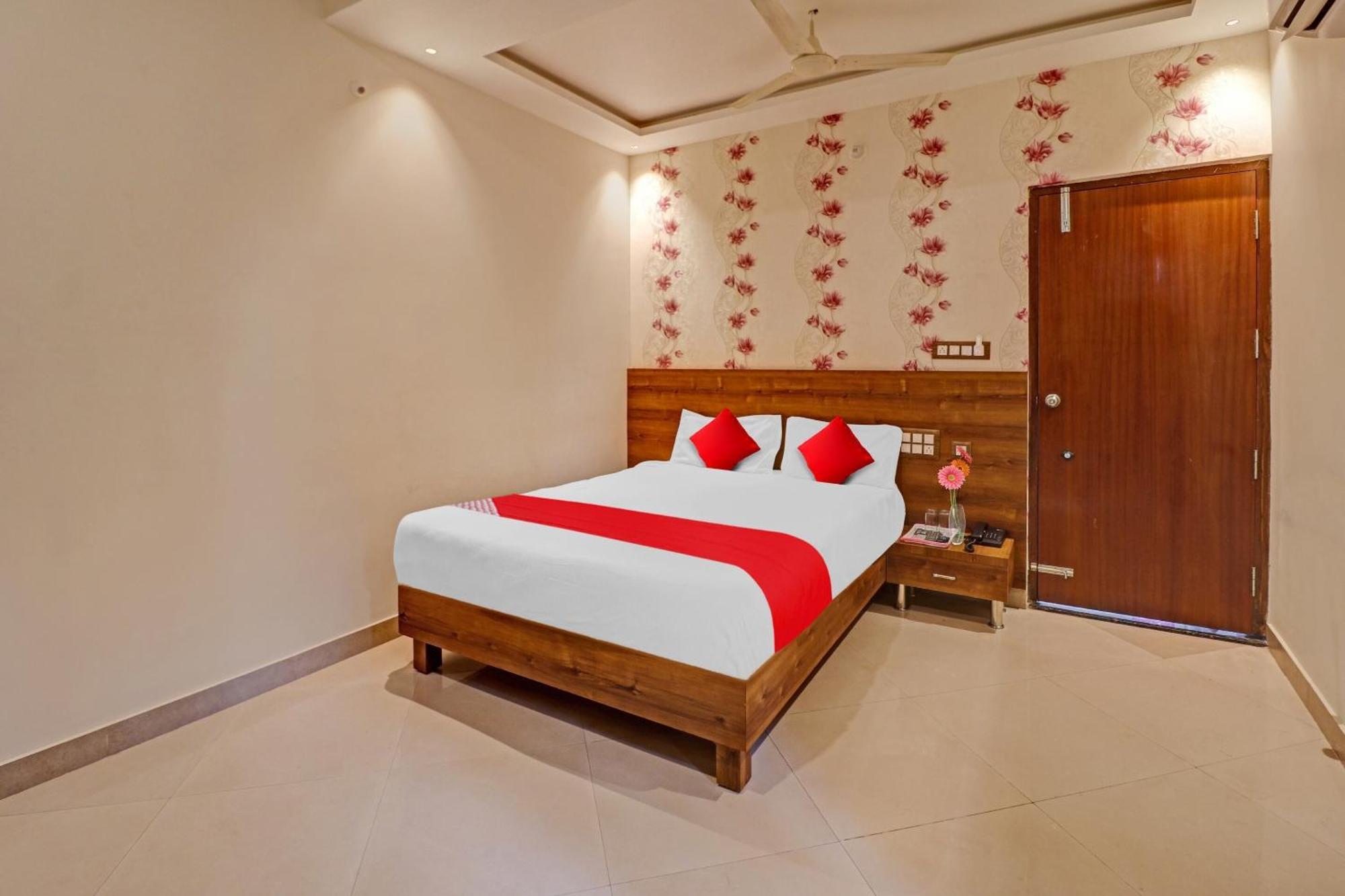 Hotel O Formula Vanivilasa Puram Εξωτερικό φωτογραφία