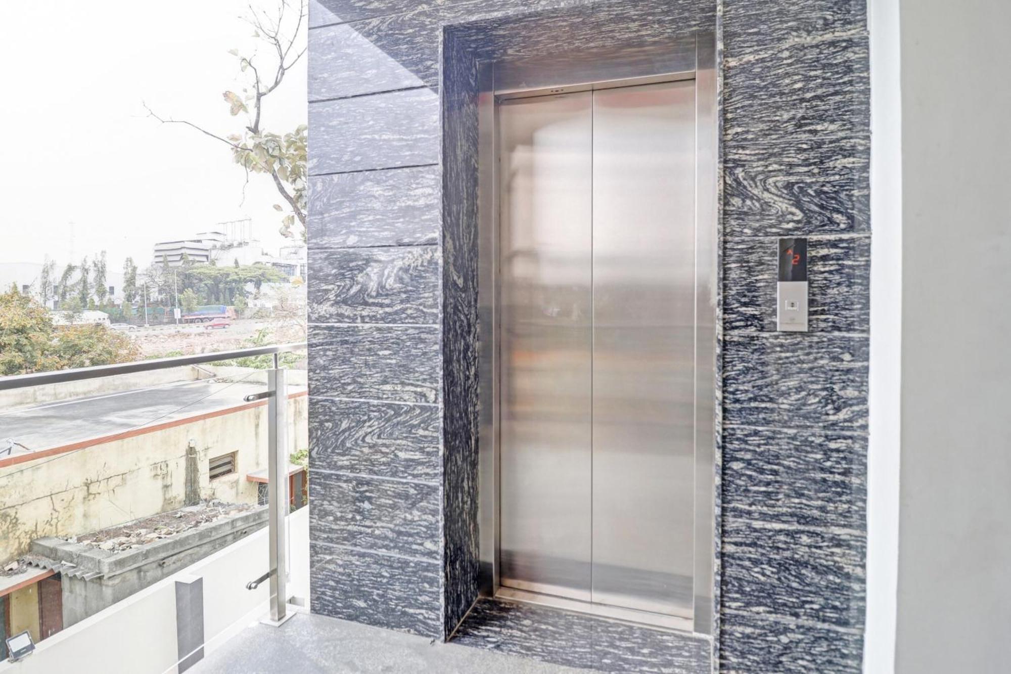 Hotel O Formula Vanivilasa Puram Εξωτερικό φωτογραφία