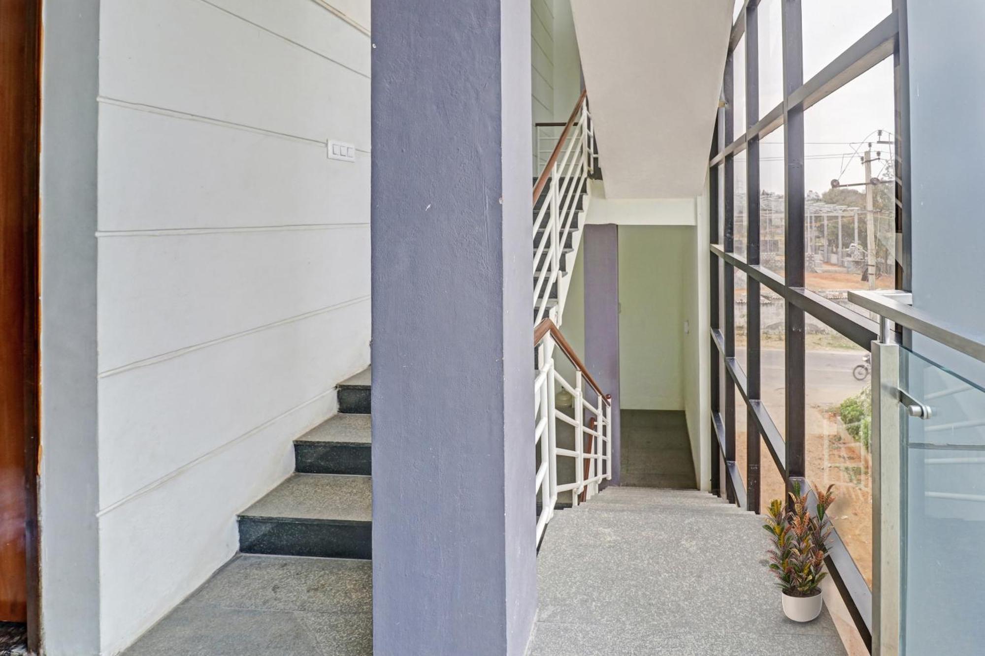 Hotel O Formula Vanivilasa Puram Εξωτερικό φωτογραφία